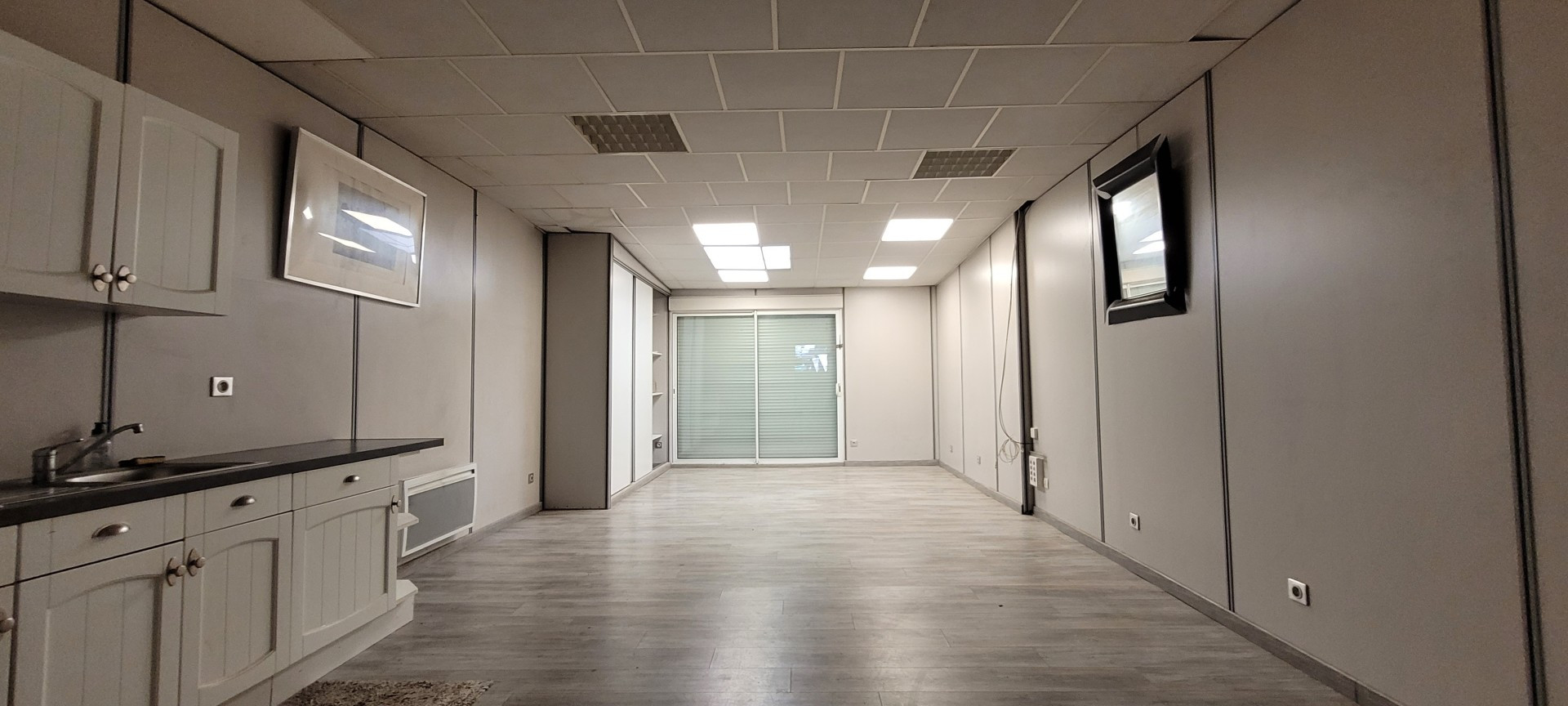 vente entrepot HALLENNES LEZ HAUBOURDIN