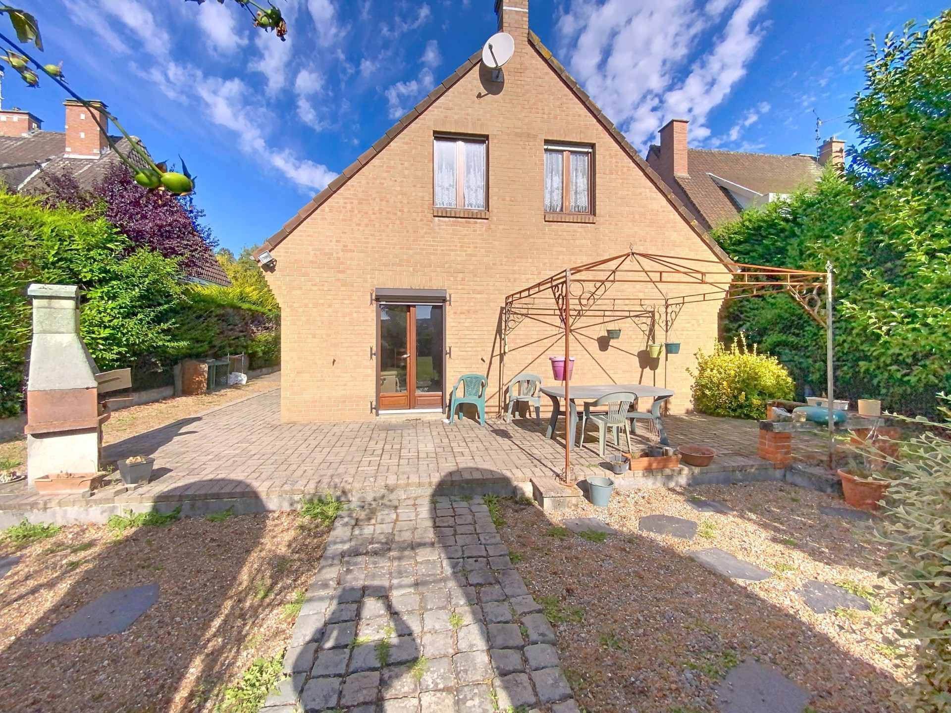 vente maison LA CHAPELLE D ARMENTIERES