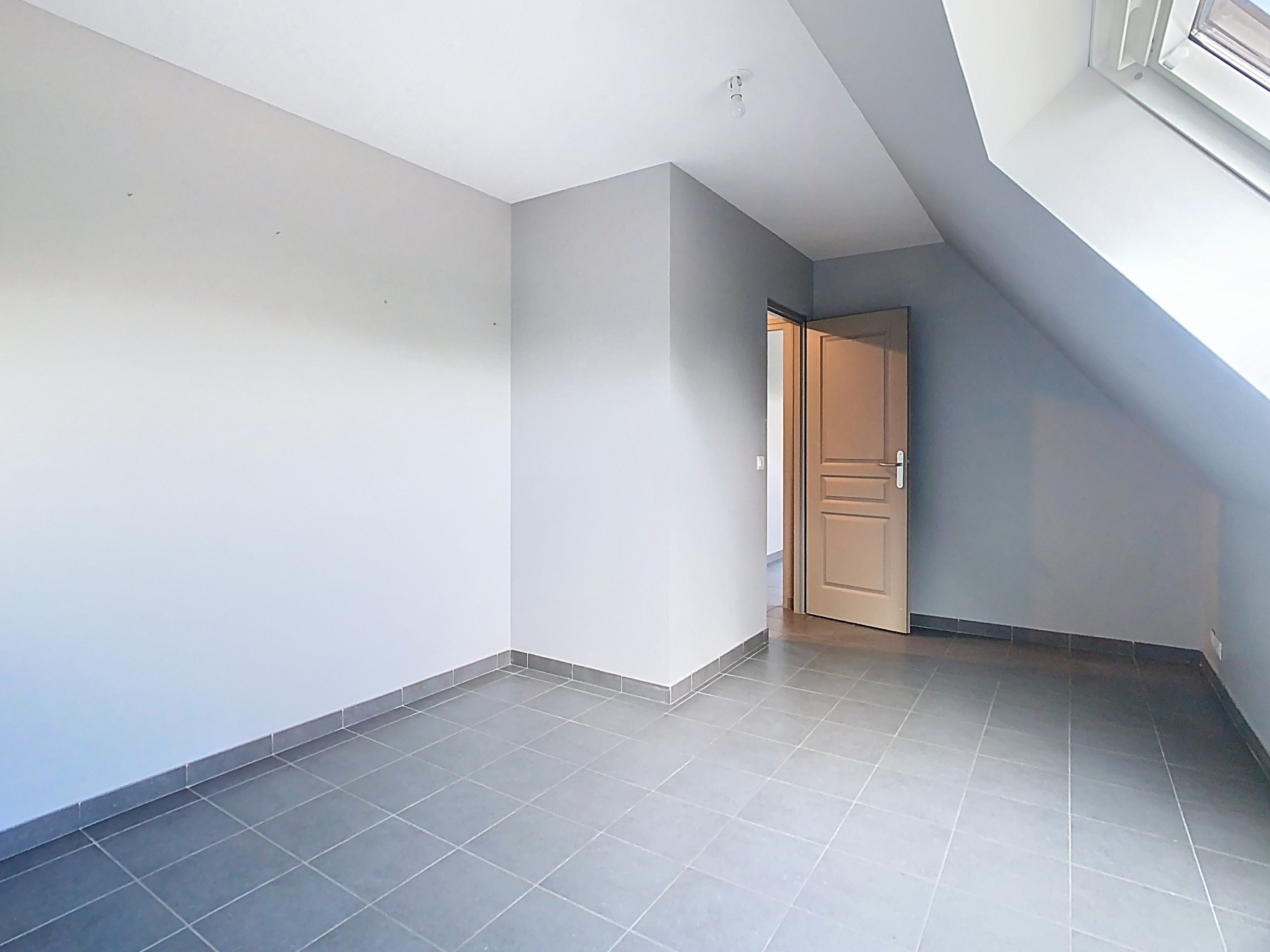 location maison COUTICHES