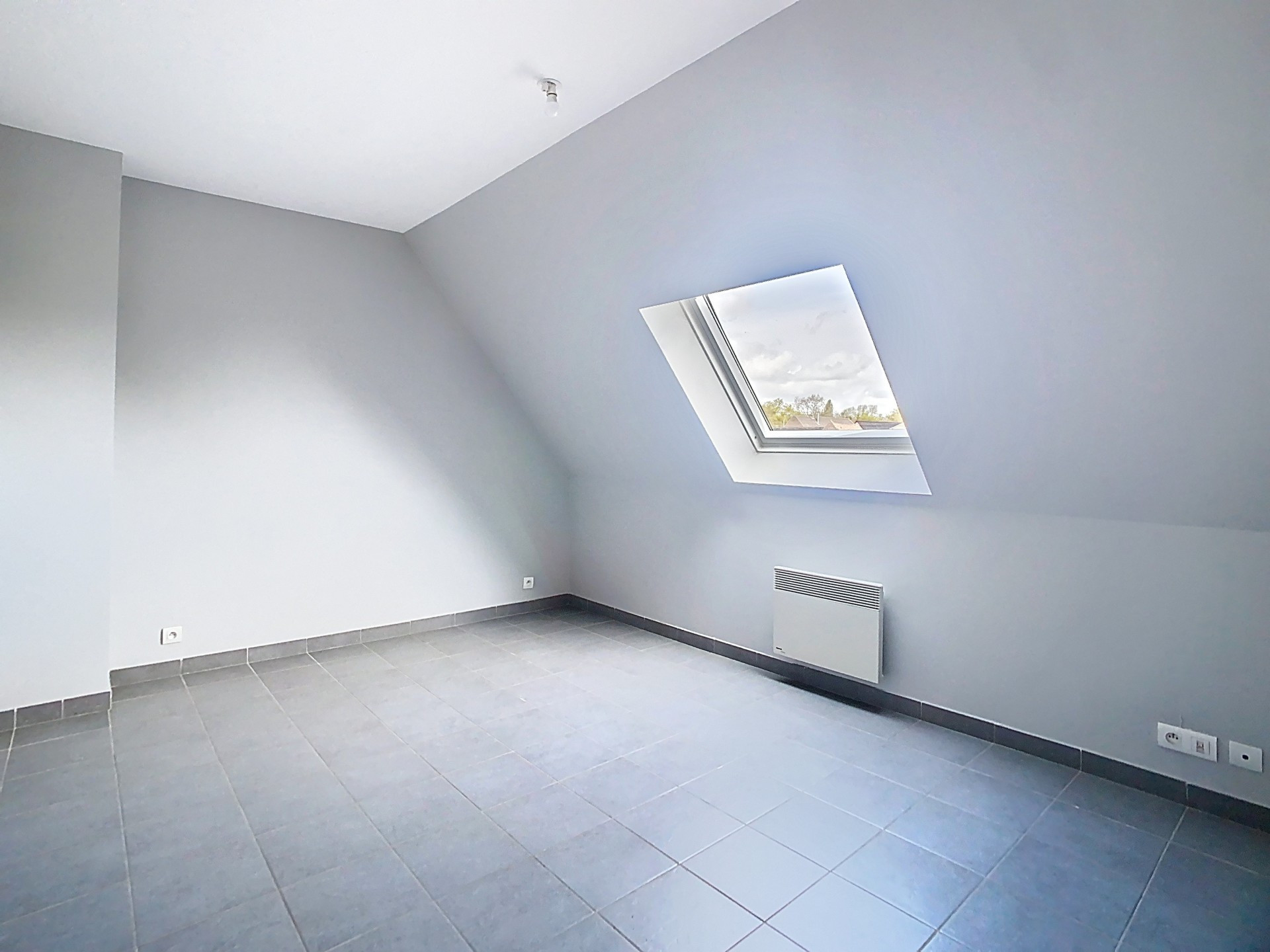 location maison COUTICHES