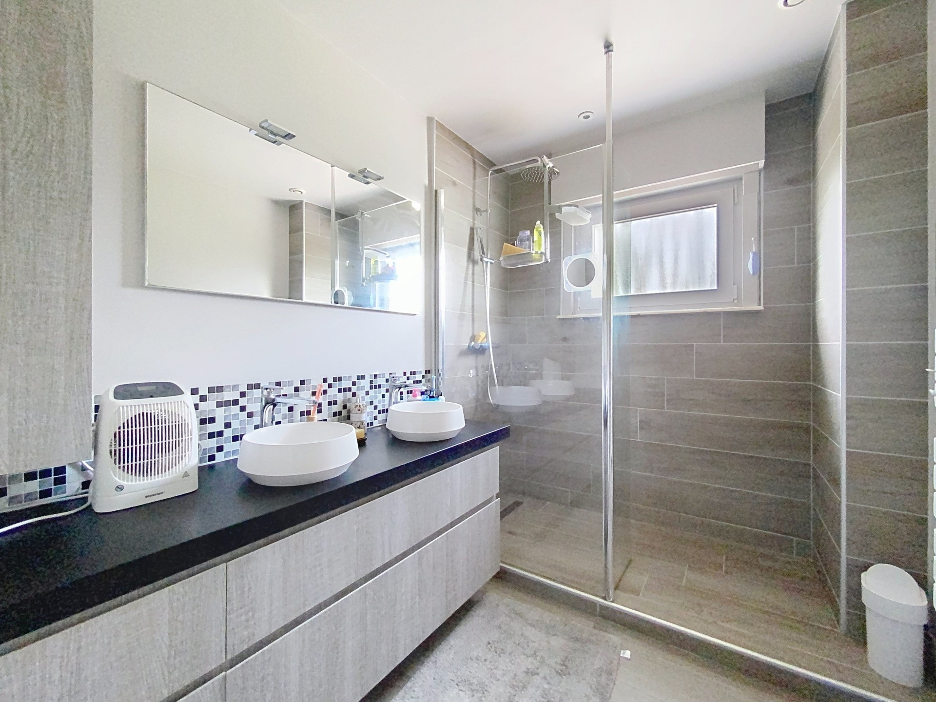 vente maison LA CHAPELLE D ARMENTIERES