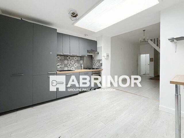 Maison en vente à ROUBAIX — photo 1