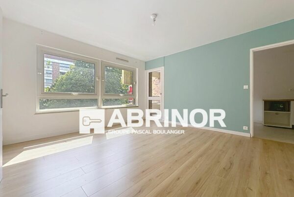 Appartement en vente à ROUBAIX — photo 1