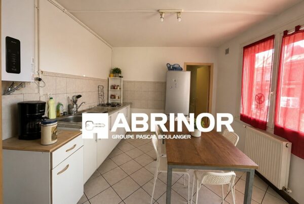 Immeuble en vente à AMIENS — photo 1