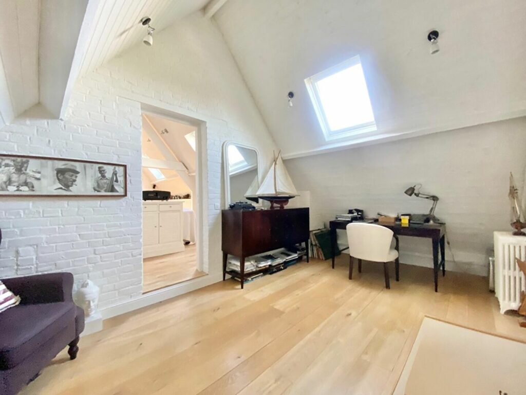Maison en vente à CROIX — photo 16