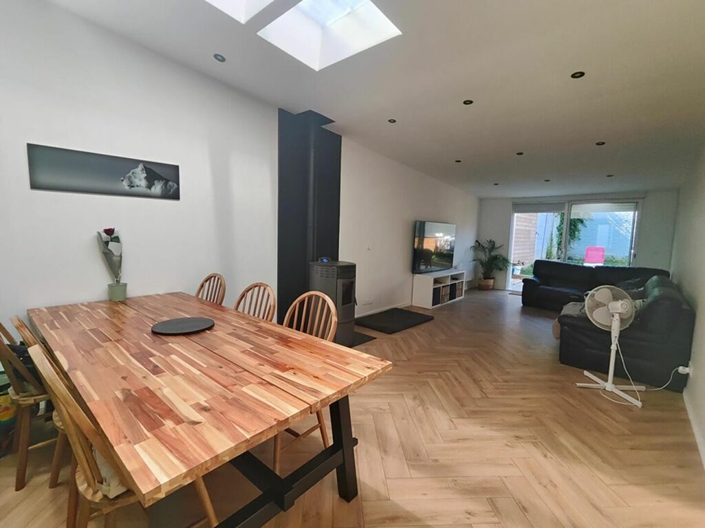 Maison en vente à LILLE — photo 1
