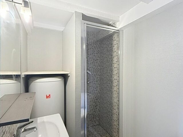 Appartement en vente à LILLE — photo 8