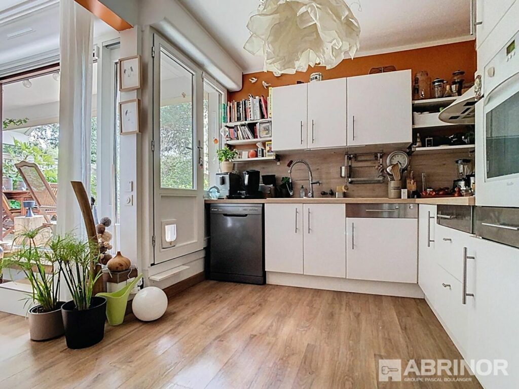 Appartement en vente à VILLENEUVE D ASCQ — photo 3