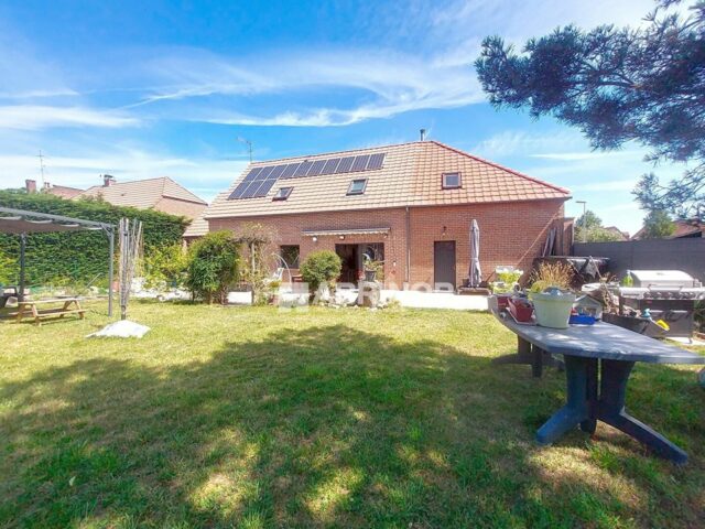 Maison en vente à WATTRELOS — photo 1