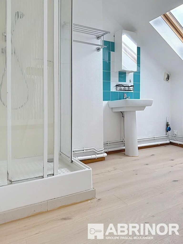 Immeuble en vente à LILLE — photo 3