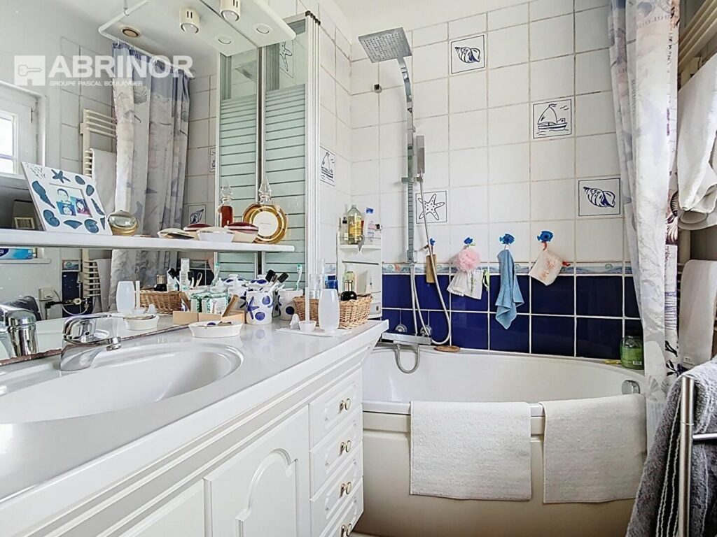 Maison en vente à LAMBERSART — photo 13