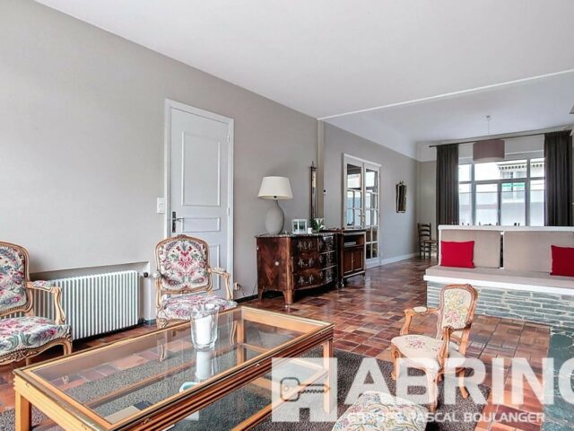 Maison en vente à LILLE — photo 1