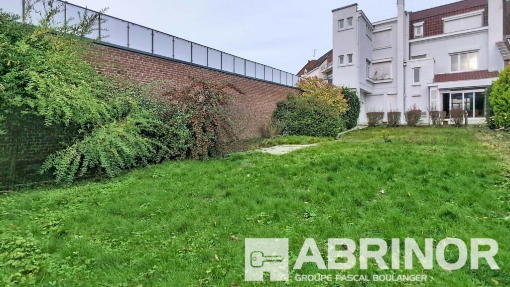 Maison en vente à LILLE — photo 3