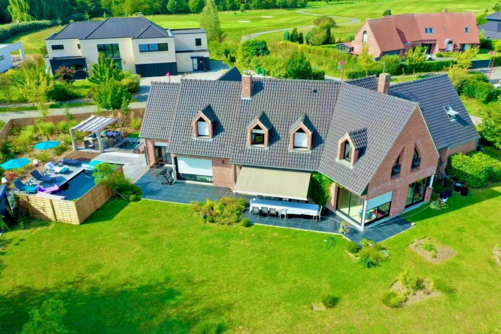 Maison en vente à MERIGNIES — photo 2