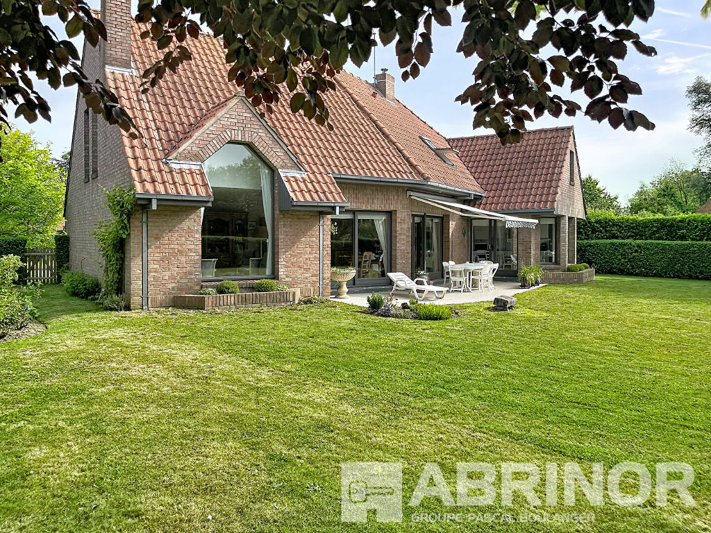 Maison en vente à BOUSBECQUE — photo 1
