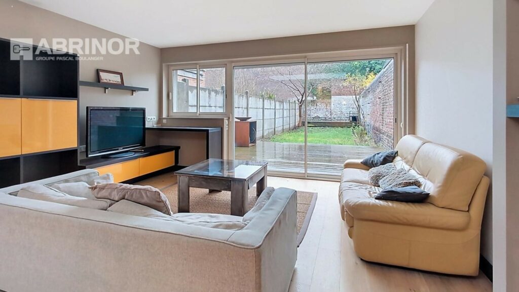 Maison en vente à LILLE — photo 1