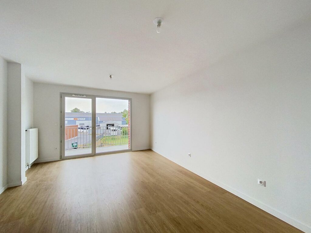 Appartement en location à VALENCIENNES — photo 1