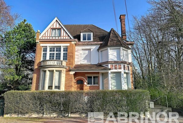 Maison en vente à BOUSBECQUE — photo 1