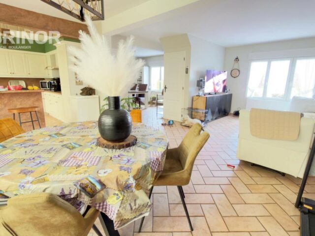 Maison en vente à ENNETIERES EN WEPPES — photo 3
