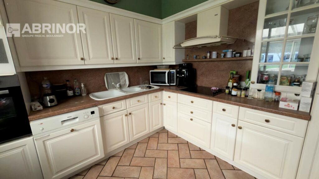 Maison en vente à ENNETIERES EN WEPPES — photo 8