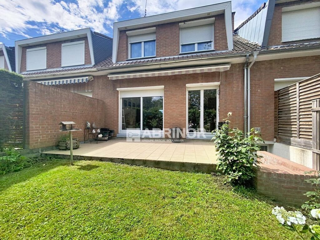 Maison en vente à WASQUEHAL — photo 1