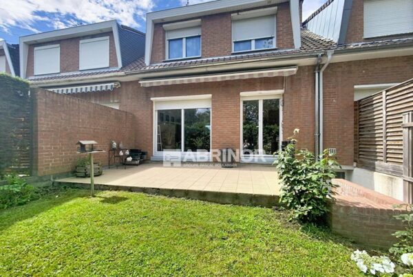 Maison en vente à WASQUEHAL — photo 1