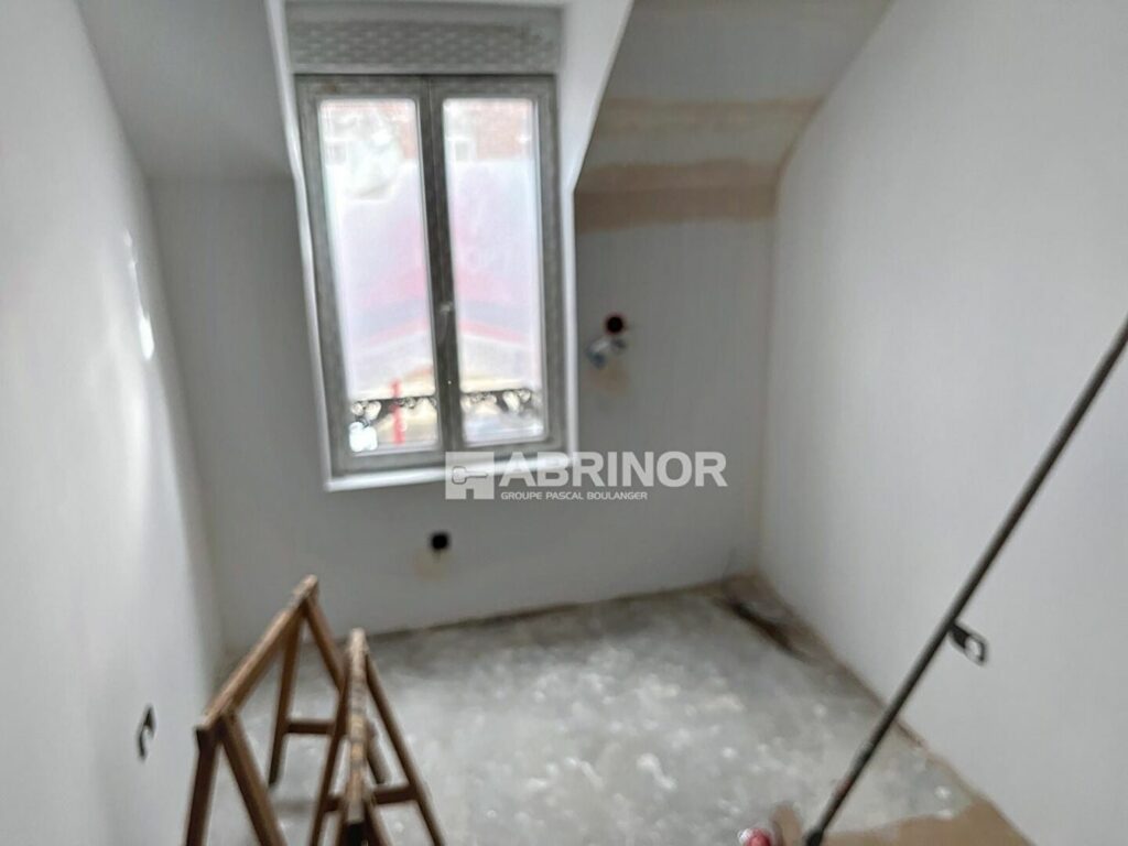 Immeuble en vente à ONNAING — photo 3