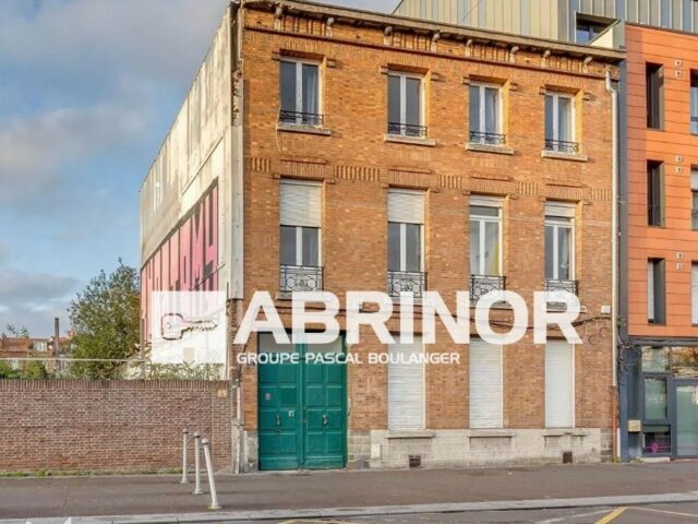 Immeuble en vente à ROUBAIX — photo 1