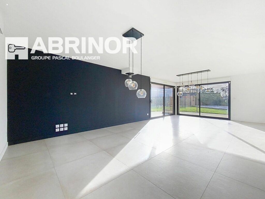 Maison en vente à LOUVIL — photo 3