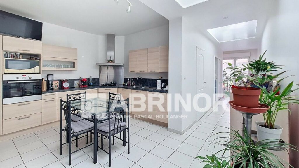Maison en vente à ROUBAIX — photo 3