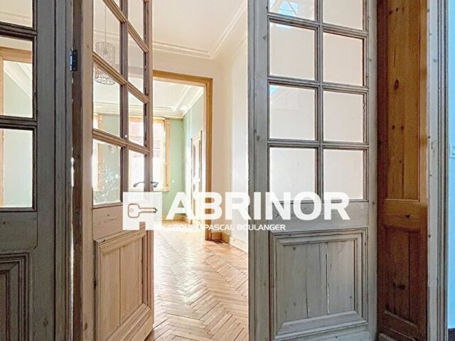 Maison en vente à ROUBAIX — photo 1