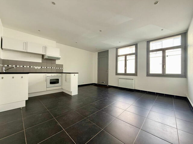 Appartement en vente à LILLE — photo 1