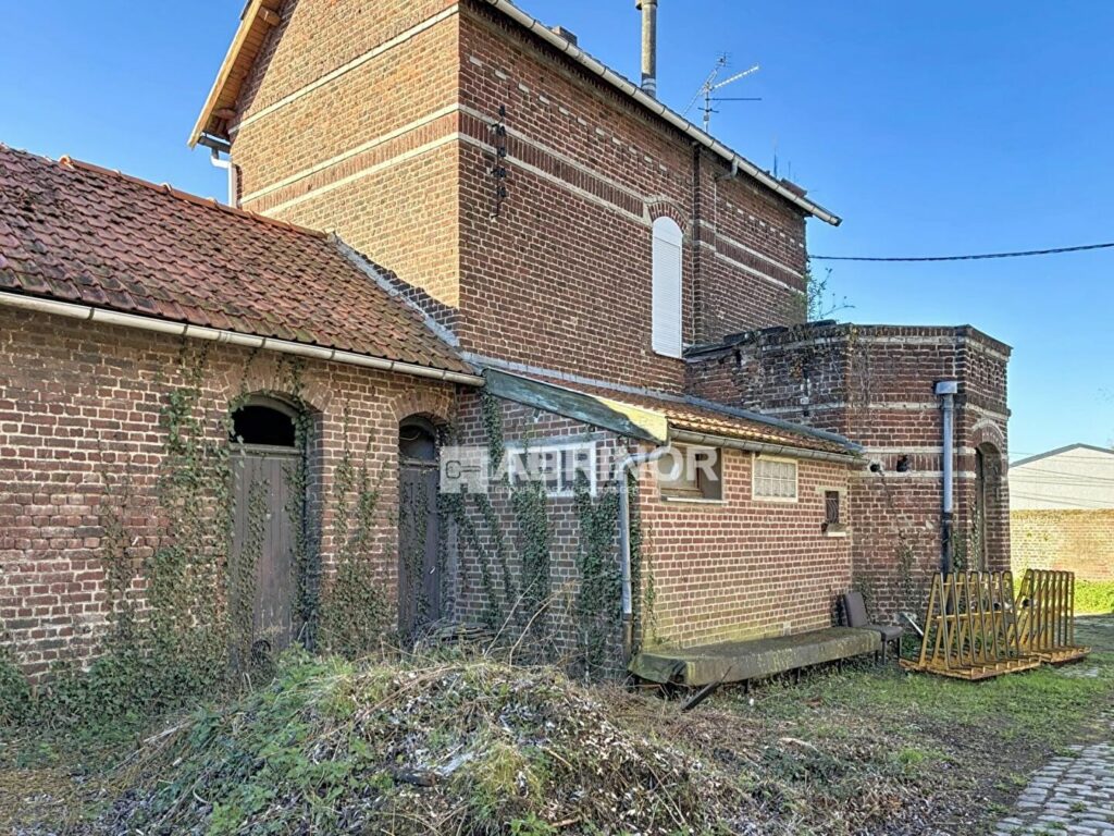 Immeuble en vente à ONNAING — photo 9
