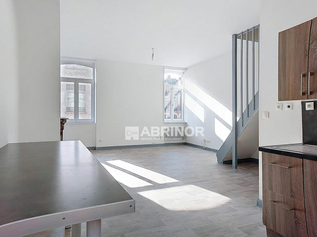 Immeuble en vente à TOURCOING — photo 1
