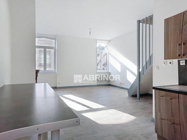 Immeuble en vente à TOURCOING — photo 1