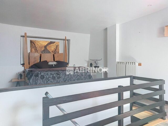 Local en vente à NEUVILLE EN FERRAIN — photo 10