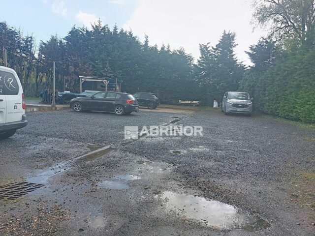 Local en vente à NEUVILLE EN FERRAIN — photo 11