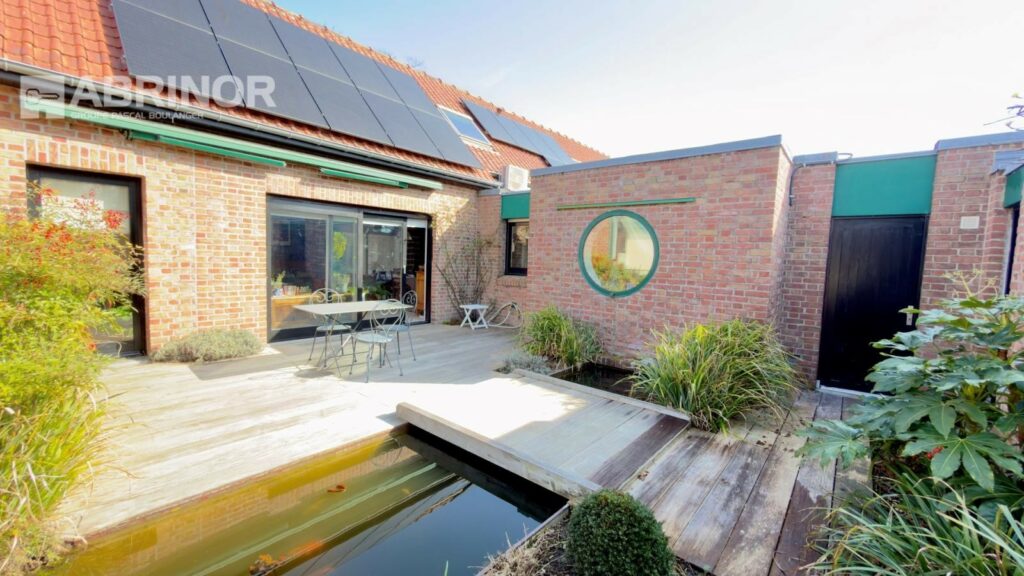 Maison en vente à ENNETIERES EN WEPPES — photo 1
