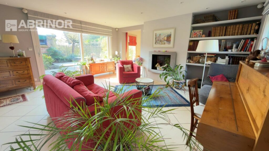 Maison en vente à ENNETIERES EN WEPPES — photo 5