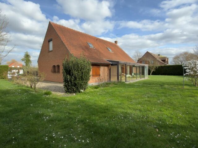 Maison en vente à ENNETIERES EN WEPPES — photo 1