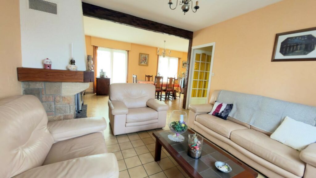 Maison en vente à ENNETIERES EN WEPPES — photo 6