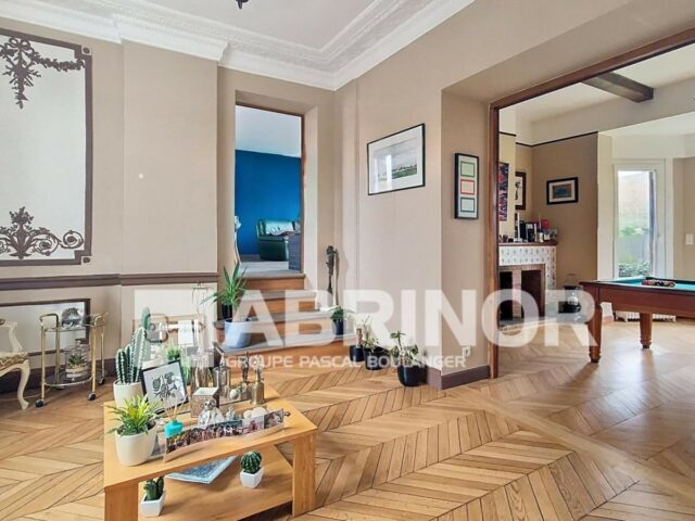 Maison en vente à ROUBAIX — photo 1