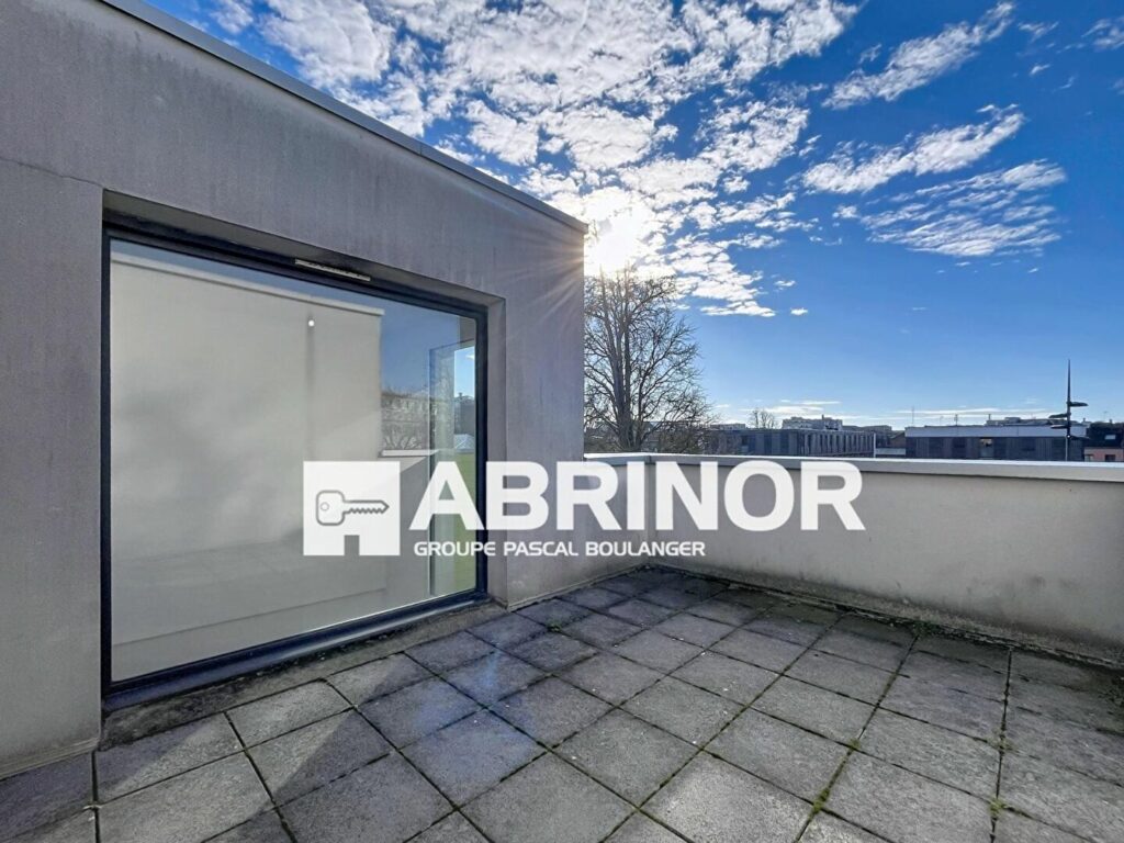 Maison en vente à ROUBAIX — photo 1
