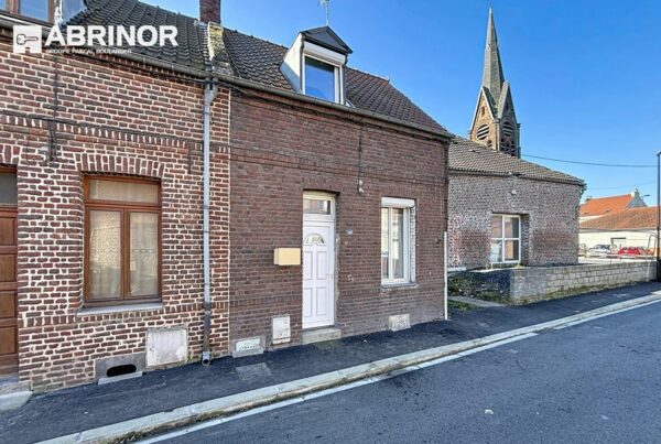 Maison en vente à VALENCIENNES — photo 1