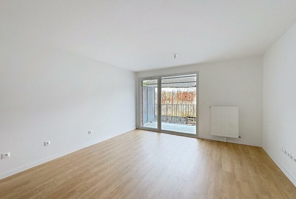 Appartement en location à VALENCIENNES — photo 1