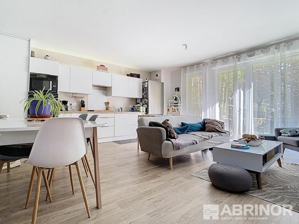 Appartement en vente à HELLEMMES LILLE — photo 1
