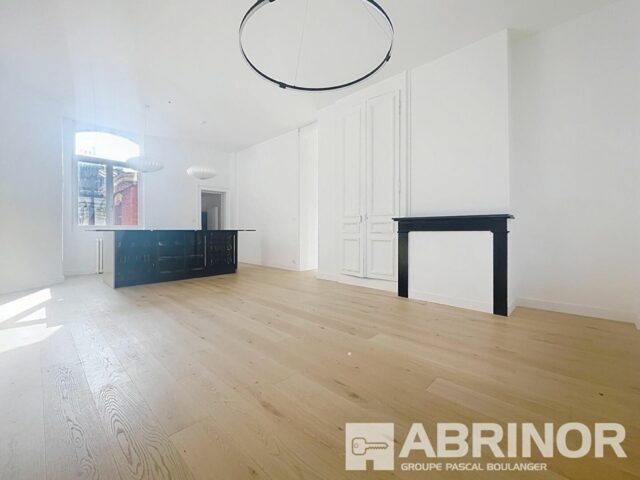 Appartement en vente à LAMBERSART — photo 1
