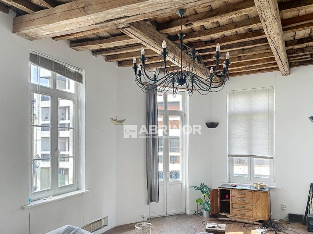 Immeuble en vente à VALENCIENNES — photo 2