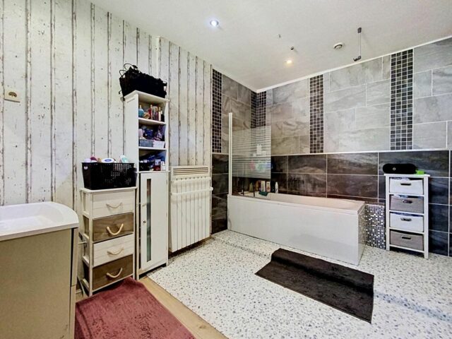 Maison en vente à ARMENTIERES — photo 8