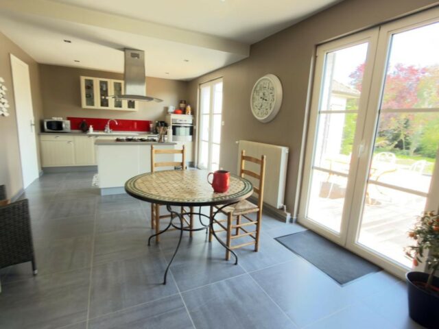 Maison en vente à ENNETIERES EN WEPPES — photo 8